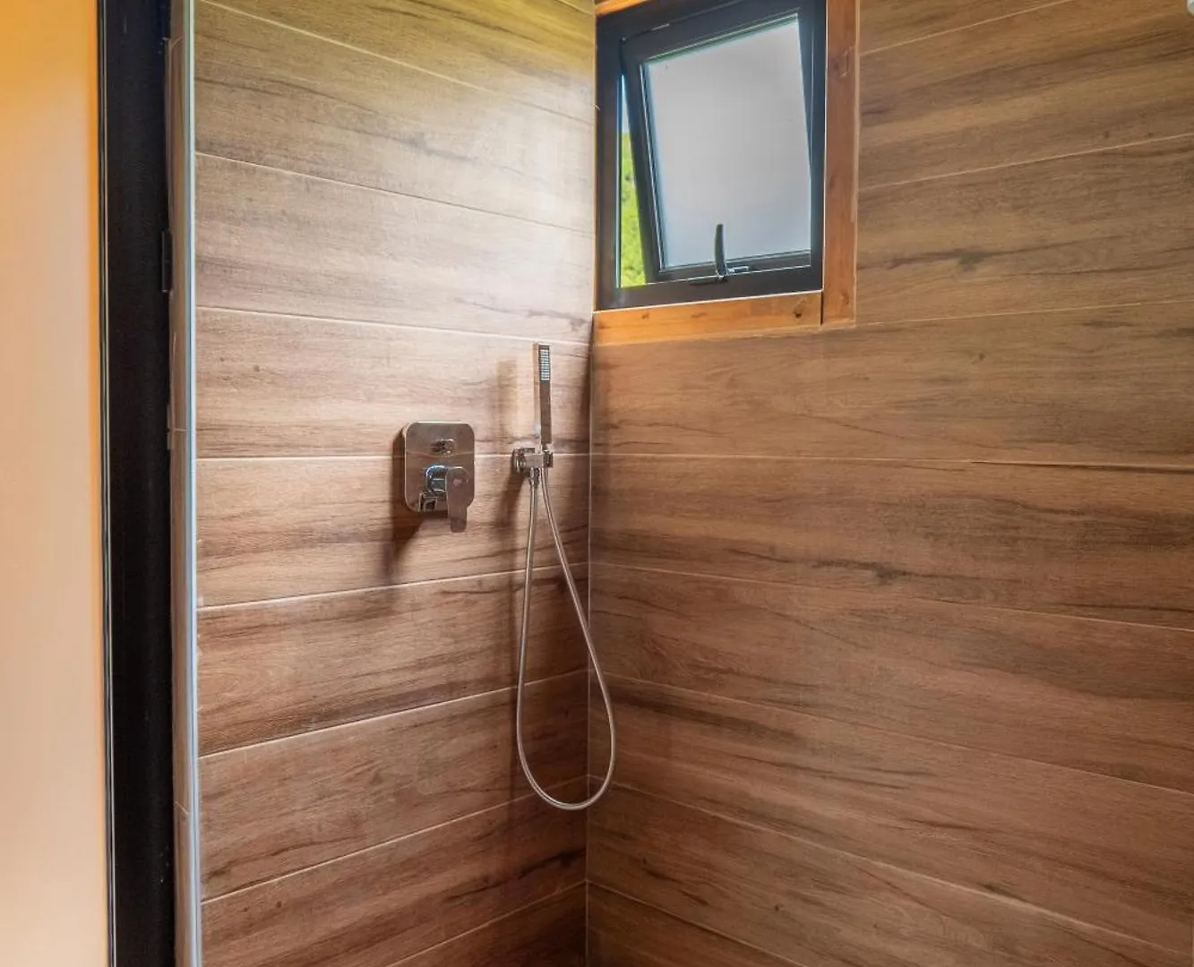 Altus Highland Lodges Tepelene Arnavutluk