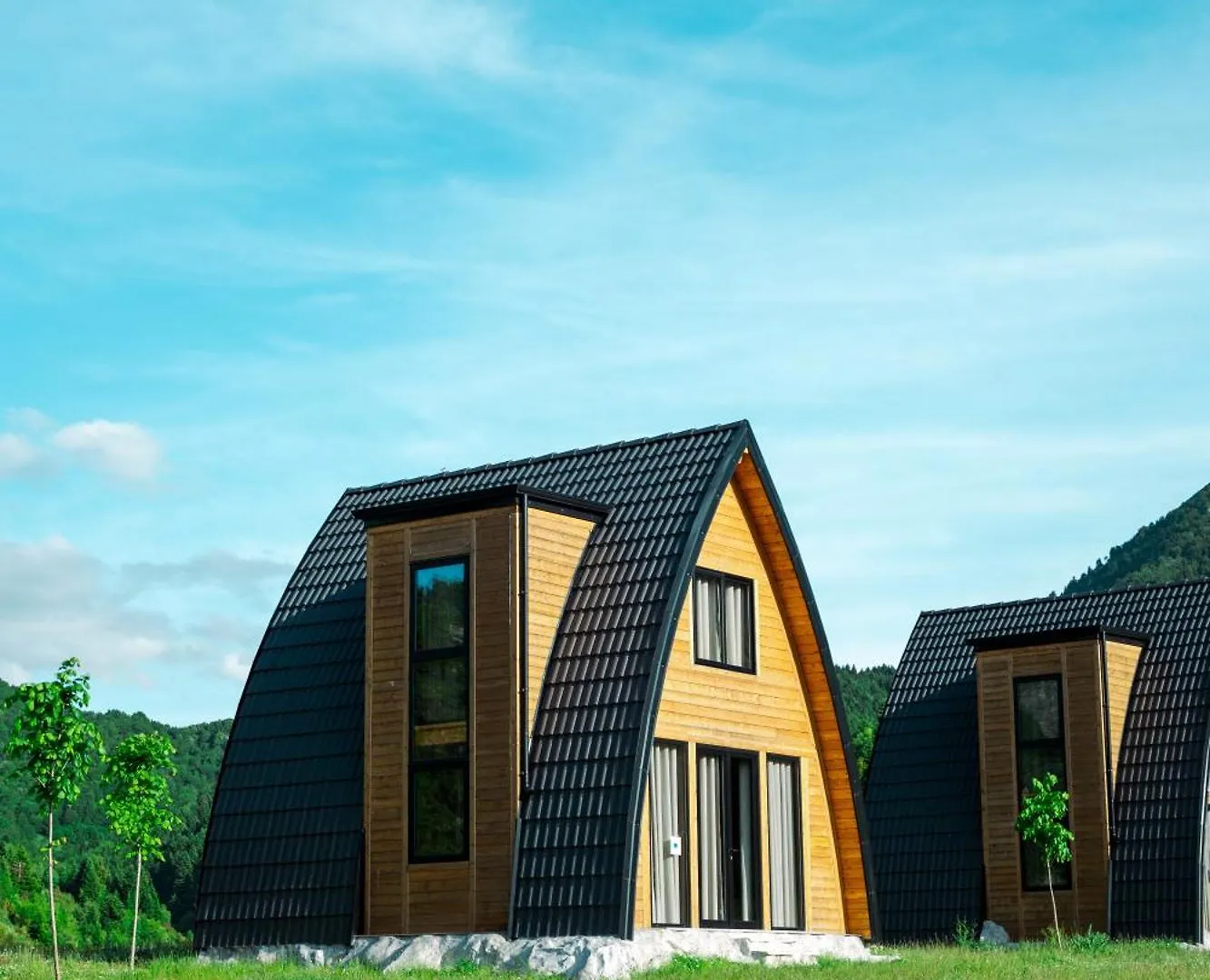 Altus Highland Lodges Tepelenë